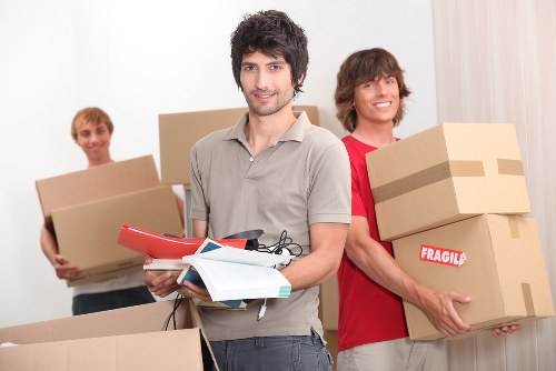Last minute removals support for homes and offices in Camdentown