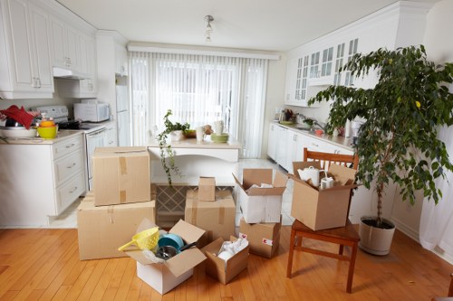 Household packing and labeling service for a smooth move in Camdentown