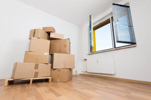 Flexible local van moving service for homes and businesses in Camdentown
